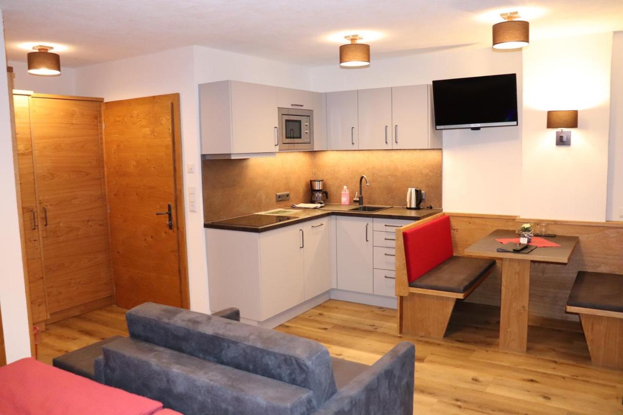 Apartmán Haus Alpenflora Flirsch Exteriér fotografie