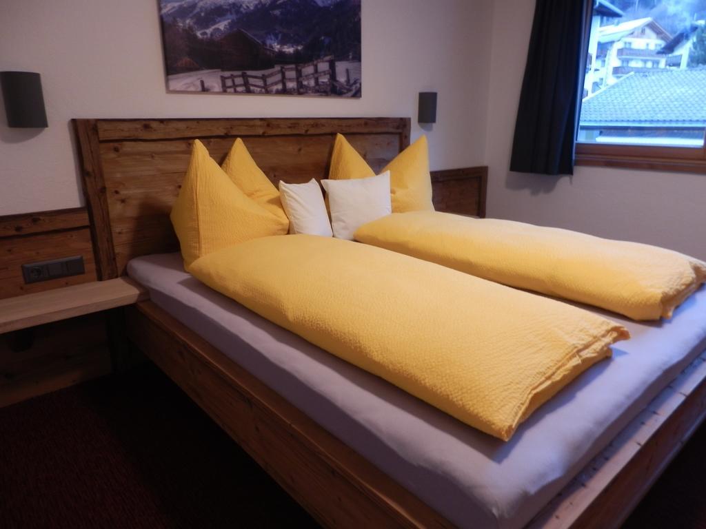 Apartmán Haus Alpenflora Flirsch Exteriér fotografie